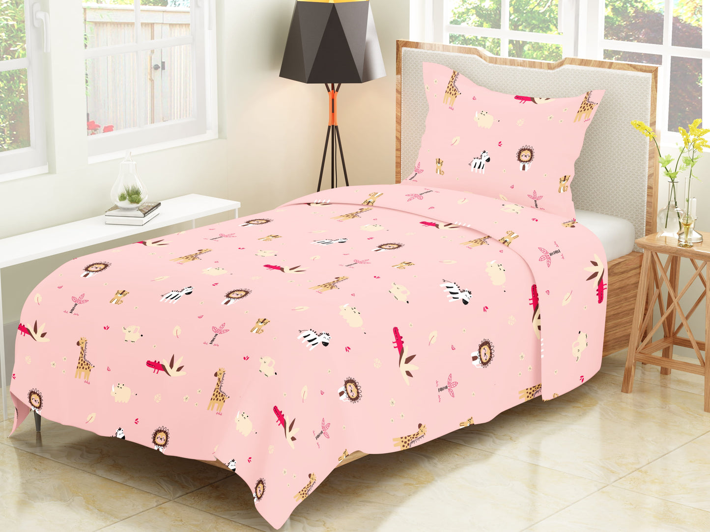 Discover the Excitement: Zoo Animals Themed Bedsheet for Kids